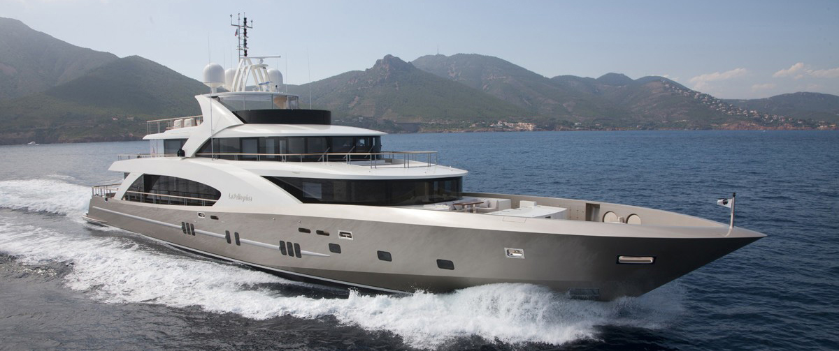 COUACH YACHTS 5.1